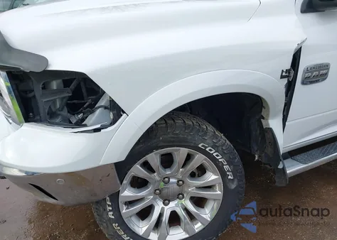 2018 Ram 1500 Longhorn 4X4 5'7 Box z USA, uszkodzony, nr VIN 1C6RR7PT3JS130695